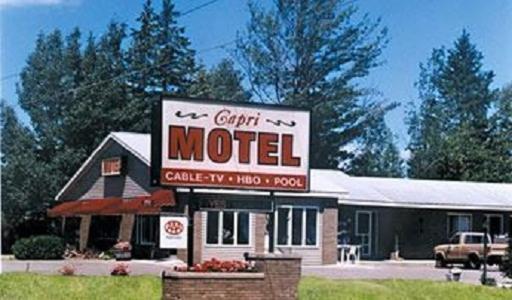 Capri Motel Mackinaw City Zewnętrze zdjęcie