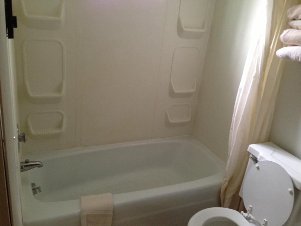Capri Motel Mackinaw City Zewnętrze zdjęcie