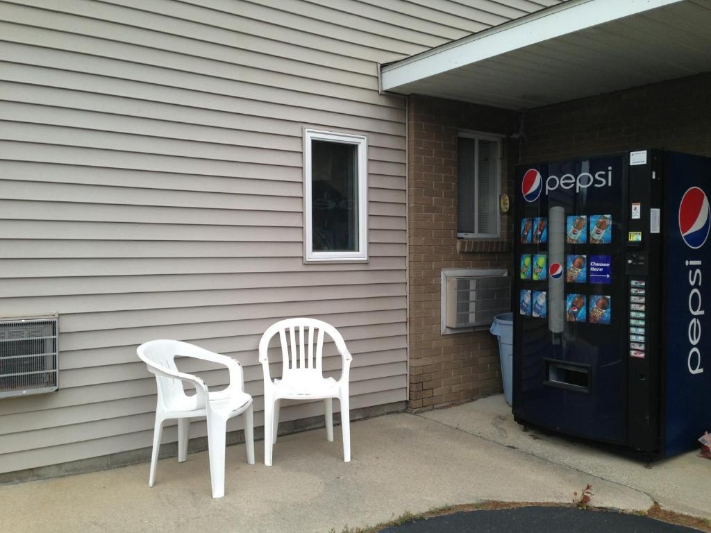 Capri Motel Mackinaw City Zewnętrze zdjęcie
